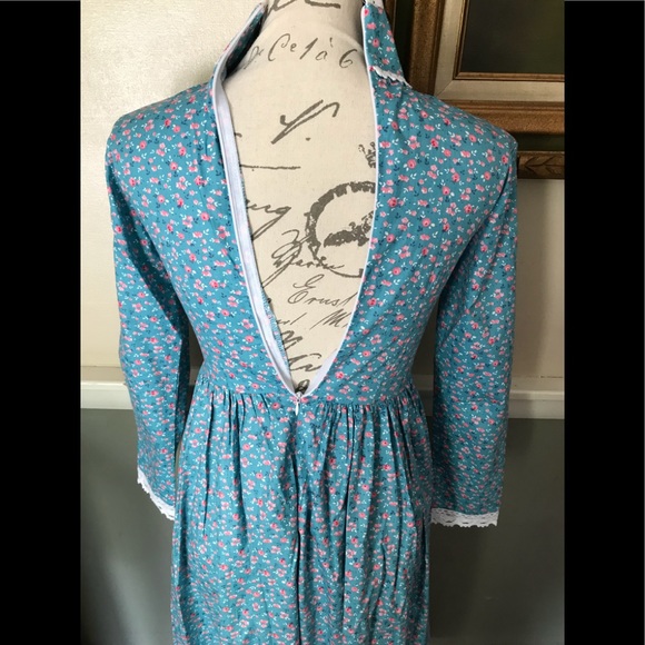 💙❤️Handmade Prairie Pioneer Dress & Bonnet‼️FINAL SALE - Picture 9 of 16